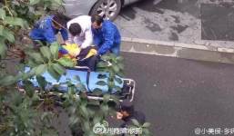 Học sinh 11 tuổi nhảy lầu tự tử vì bị cô giáo yêu cầu gặp phụ huynh