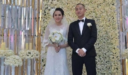 Chồng đại gia của siêu mẫu Ngọc Thạch hạnh phúc khoe vợ sinh con trai