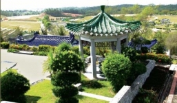 Khối vàng 300 tỷ, đá thiên thạch 120 tỉ trấn yểm mộ đại gia