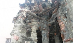 Dị nhân Quảng Nam tự xây 'biệt thự' trong vòng 30 năm