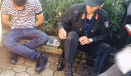 Cảnh sát Cơ động bị đâm gẫy chân khi đang làm nhiệm vụ