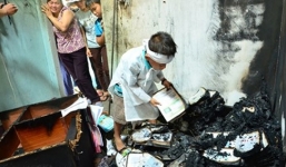 Bàng hoàng một người đàn ông tự thiêu vì mắc chứng hoang tưởng