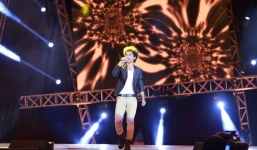 Yasuy tái xuất trên sóng truyền hình sau scandal bỏ rơi con