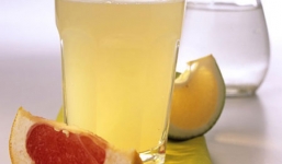 Những sai lầm khi ăn bưởi có thể gây tử vong