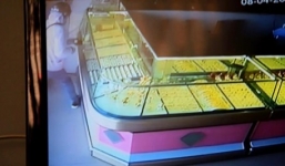 Clip: Dùng búa đập tủ, cướp vàng trong 5 giây ở Vũng Tàu