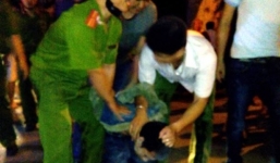 Người đàn ông dọa thiêu sống con 4 tuổi vì mâu thuẫn tiền bạc