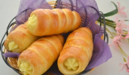 Cách làm bánh mì nướng thơm ngon tại nhà