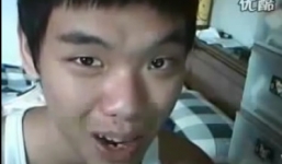 Clip màn hát nhép 'bá đạo' xôn xao cộng đồng mạng