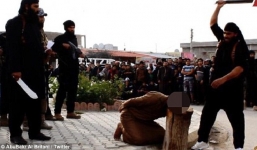 IS hành quyết công khai người 'sử dụng ma thuật'