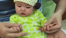 Hot girl Mai Thỏ khoe con gái kháu khỉnh, đáng yêu