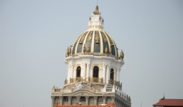 Hé lộ nội thất Hoàng gia trong tòa lâu đài trăm tỷ của đại gia Cầu Giấy