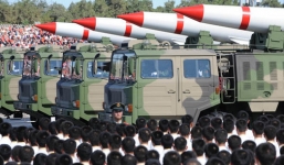 Lo vũ khí hạt nhân của Bắc Kinh, Mỹ cấm Intel bán chíp điện tử cho TQ