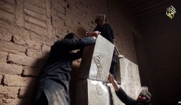Video IS phá hủy kho báu khảo cổ vĩ đại nhất của Iraq 