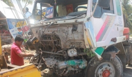 Ô tô đâm xe máy, 2 người tử vong