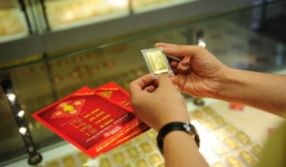 Giá vàng 13/4: Vàng SJC tăng 10.000 đồng/lượng