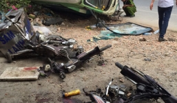 Vụ xe buýt lật nhào, 5 người thương vong: Không có thông tin về tài xế