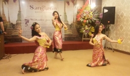 Vui tết Thái Lan giữa lòng Hà Nội