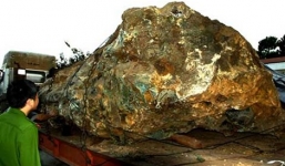 Vụ tảng đá quý 'khủng', giá chục tỷ đồng: Chủ rẫy cà phê lên tiếng