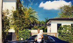 Cuộc sống xa hoa của chàng thiếu gia sống “ngập” trong siêu xe