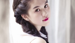 Ngọc Trinh đại diện Việt Nam sang Hàn Quốc nhận giải 'Nữ hoàng bikini'