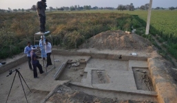 Ấn Độ: Tìm ra 4 bộ xương người cổ đại 5000 năm tuổi