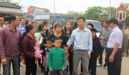 Án oan Nguyễn Thanh Chấn: Người dân vây kín trong buổi xin lỗi công khai