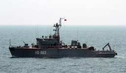 Máy bay Su-22 rơi ở Bình Thuận: Điều 2 tàu quét mìn tìm kiếm Su-22