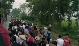 1 học sinh tử vong vì tường đổ