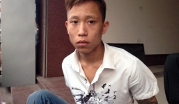 Xin xe máy bị bắt cho bạn, thanh niên xăm trổ lộ ma túy