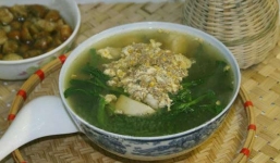 Món ngon mỗi ngày: Cách nấu canh cua đồng rau đay ngon cơm ngày hè