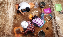 Phát hiện 3 bộ hài cốt người Việt cổ có niên đại 5.000 năm