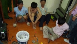 Chân dung nguyên cán bộ thuế giữ lựu đạn, ma túy trong nhà