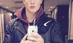 Chân dung tiến sĩ 26 tuổi được mệnh danh 'thầy giáo hot nhất thế giới'