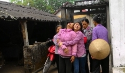 Đau đớn bé gái 2 tháng tuổi tử vong sau khi tiêm vacxin?