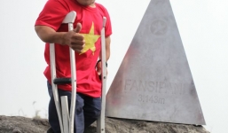 'Nick Vujicic Việt Nam' gặp trở ngại vì sức khoẻ nghiêm trọng