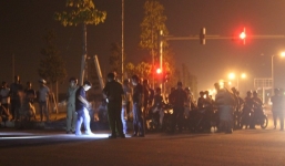 Người đàn ông chết thảm dưới bánh xe tải trong đêm