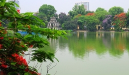 Giải mã những lời đồn bí ẩn xung quanh Hồ Gươm