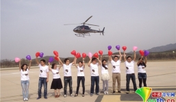 Đại gia chi tiền tỷ  thuê máy bay đưa bạn gái lên trời để cầu hôn