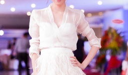 Chục tỉ ra đi cùng chân dài, đại gia đau đớn trả thù