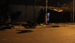 Xe máy lao thẳng vào trụ điện, 2 thanh niên tử vong