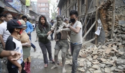 Người sống sót kể lại giây phút kinh hoàng của trận động đất ở Nepal