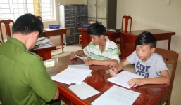 Học sinh lớp 6 tự chế dao, mã tấu để đề phòng bạn đánh