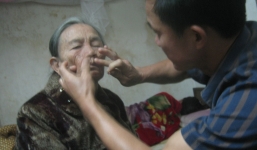 Ông lang chuyên chữa bệnh hiểm nghèo ở “vựa thuốc nam”