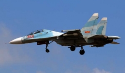 Video: Su-30MK2 của Không quân Việt Nam nhào lộn trên không