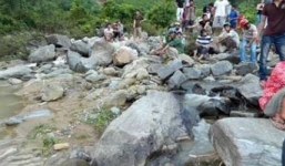 Nam sinh viên chết đuối bất thường, xác chìm dưới lòng suối