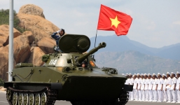 Chiêm ngưỡng dàn vũ khí hiện đại trên bộ của Hải quân Việt Nam