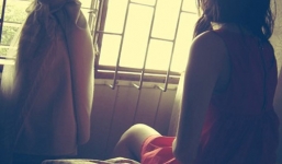 Bi kịch của cô gái bị chồng bắt đền trinh tiết bằng... em gái