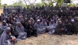 Lời kể kinh hoàng của cô gái bị ép làm nô lệ tình dục cho binh sĩ