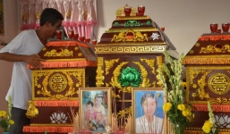 Vụ 3 mẹ con chết thảm ở Đồng Tháp: Cha già khóc nghẹn, chồng ngất lịm