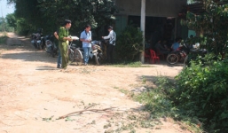 Nam sinh cứa cổ bạn, ném xác xuống ao rồi cướp xe đối mặt với tội danh nào?